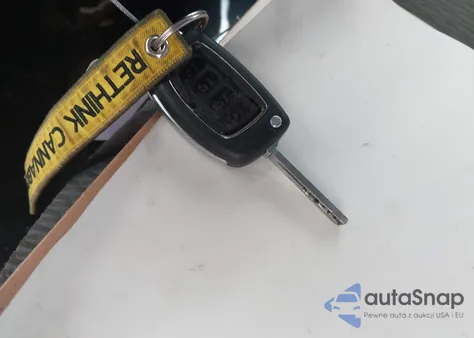 2016 Hyundai Santa Fe Se z USA, uszkodzony, nr VIN KM8SMDHF7GU154832